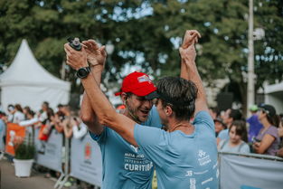 开云中国大陆-“全力奔跑！武汉马拉松激烈角逐中”